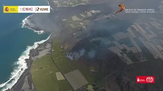 07/10/21 Caída de la nueva colada sobre las plataneras de Las Hoyas. Erupción La Palma IGME-CSIC