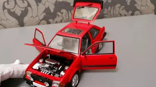 Ford Escort RS1600i 1/18 by Sunstar Diecast Model Review. Detailed look