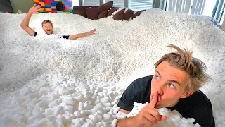 HIDE AND SEEK IN 10,000,000 PACKING PEANUTS! *impossible to find*