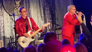 Me First Gimme Gimmes Christmas concert "Science Fiction" (Rocky Horror) @ Ritz San Jose CA 12/8/23