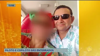 PILOTO E COPILOTO SÃO ENTERRADOS