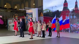 "Вперед, Россия!" Леонид Большин