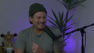 Tom DeLonge LOVES "the voice inside MY YEAD" - Does Not love "All the Small Things" - Repping So Cal