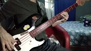 El Ataque de las Chicas Cocodrilo - Hombres G - Bass cover (boosted)