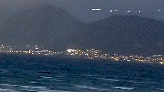 Watch meteorite or UFO? captured on live stream this morning from Muizenberg webcam (live camera)