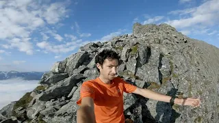 Kilian Jornet  corriendo crestas