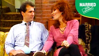 Peggy Finds Her Niche | Married With Children