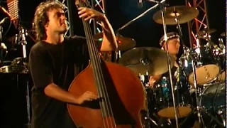 CLAUDE NOUGARO la planète bleue (live)