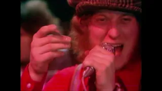 Slade - ''Get Down and Get With It'' (Slade Alive)