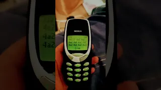 бумер мобильник на Нокии 3310