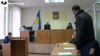 Розгляд кримінального провадження по обвинуваченню осіб у вчиненні грабежу та шахрайства