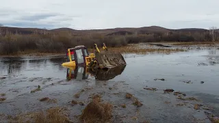 Утопили бульдозер Четра Т-11