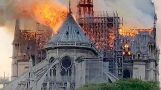 Incendio cattedrale Notre Dame a Parigi: i video del rogo. Brucia il monumento simbolo