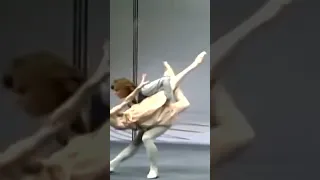 Crazy daring FLYING fish dives. Baryshnikov & McBride wow!