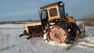 Бухие Трактористы Разорвали Трактор на Попалам - Мтз Vs 80  Тонн Груза