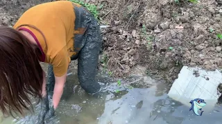 Stuck in mud with full clothes