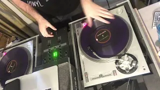 DJ Kwik Silver scratch practice over Gold with tricks