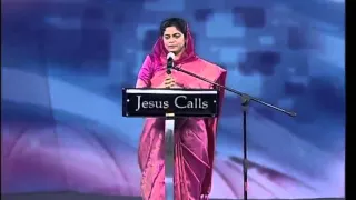 God Himself Will Help You (English - Hindi) | Sis. Evangeline Paul Dhinakaran