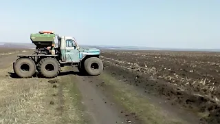 Разбрасыватель удобрений на базе Уаз своими руками. Пневмоход УАЗ.