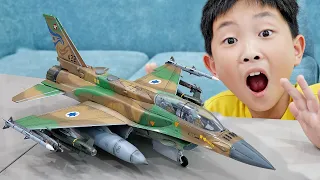 비행기 장난감 조립놀이 중장비 트럭놀이 Airplane Toy Assembly with Car Toys