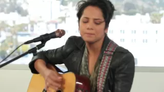 Vicci Martinez "Come Along" Acoustic Performance at ClevverMusic- LIVE ON SUNSET