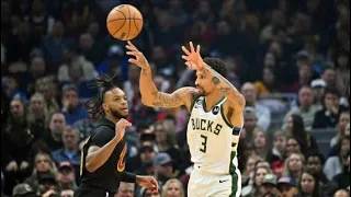 Milwaukee Bucks vs Cleveland Cavaliers 3rd Quarter Highlights | Jan 21 | 2023 NBA Season