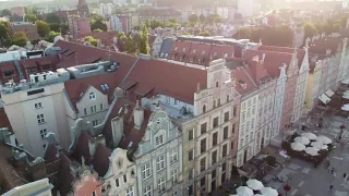 Gdańsk Stare Miasto - Old town - 2021 / Sołdek / Żuraw / Drone Footage