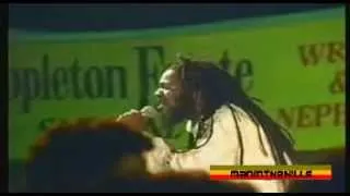 Dennis Brown - The Legend Continue