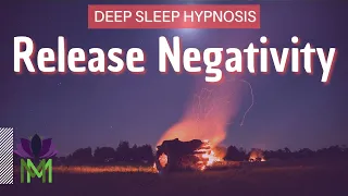 Release Negativity and Move into Acceptance | Deep Sleep Hypnosis Meditation | Mindful Movement