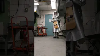 Moulage des trucks en aluminium : Je fabrique toutes les pièces d'un skateboard.