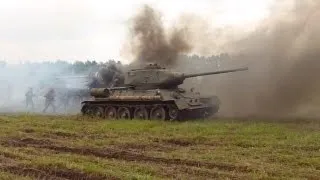 Реконструкция танкового боя под Прохоровкой / Tank battle at Prokhorovka