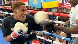 DEVIN HANEY LOOKING SCARY AF ON MITTS - COMING TO DESTROY GEORGE KAMBOSOS IN REMATCH