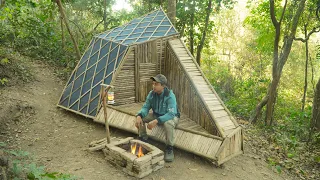 Bushcraft Building From Pallets in Warm Shelter 3Days Survival Alone in Forest solo