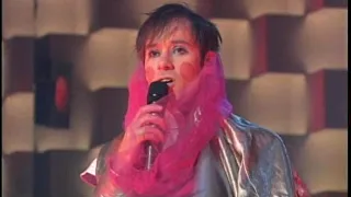 TV Live: Of Montreal - "Heimdalsgate Like a Promethean Curse" (Conan 2007)