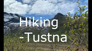 Hiking - Tustna