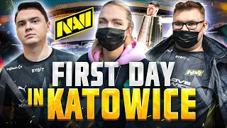 First Day in Katowice | NAVI CSGO VLOG