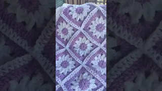 Daisy Granny Square Baby Blanket/Crochet Blanket/@CherishedMemoriesCrochet
