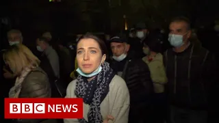 Nagorno-Karabakh: Armenian protests urge 'traitor' PM to quit - BBC News