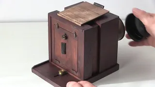 Dagherròtipo, daguerreotype camera at Museo Nazionale della Fotografia di Brescia, 1845 ca.