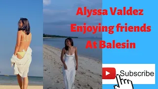 Alyssa Valdez goes to Balesin with friends