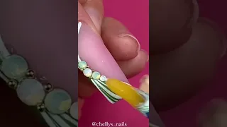 Простой и красивый маникюр | Простой дизайн ногтей пошагово
