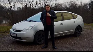 Детальный обзор Toyota Prius 2