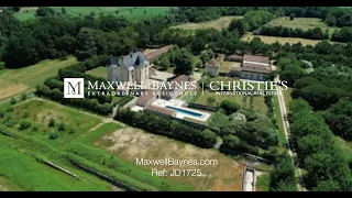 Majestic chateau for sale with 93ha, Saintes, Charente-Maritime, France. Maxwell-Baynes JD1725