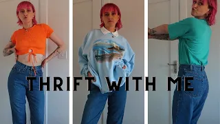 Come thrift with me | shopping at my favourite Irish vintage store | Dublin thrifting | spicevintage