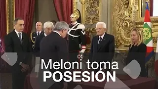Meloni jura su cargo como primera ministra en el principio de la toma de posesión del nuevo Gobierno