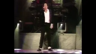 Michael Jackson - Billie Jean - Live In Helsinki 1997 (Colored)