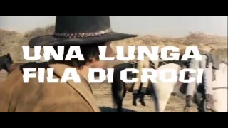 Una lunga fila di croci trailer