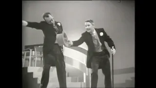 Morecambe and Wise - Puttin' On The Ritz (1960s)