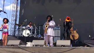 Kamasi Washington - Street Fighter Mas live @ Meteor festival 2018