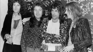 Queen in Finland (Interview, 1974-11-25)
